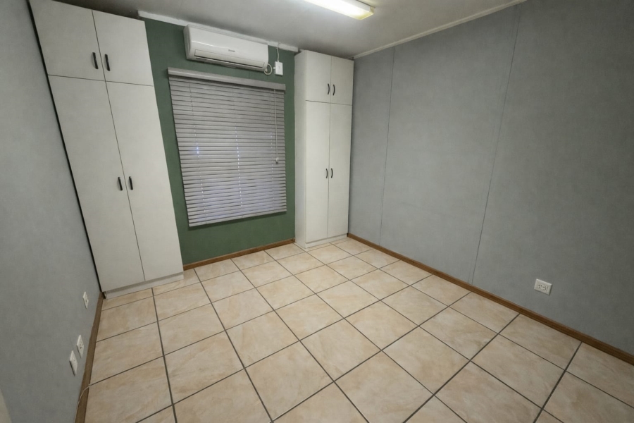 Commercial Property for Sale in Olifantshoek Northern Cape